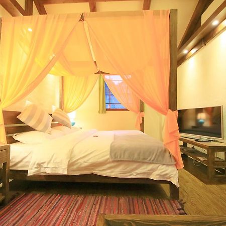 Peter Goullart Boutique Inn Lijiang  Zewnętrze zdjęcie